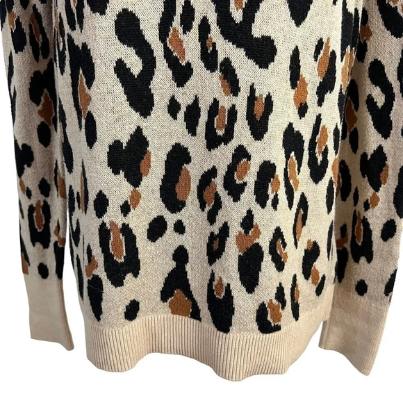A New Day Leopard Pattern Knit Top Large Beige Black Long Sleeve Round Neck Work - Picture 6 of 9